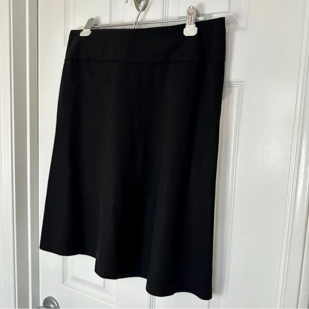 Banana Republic Women’s Black Lined Professional Work Skirt - Picture 3 of 10